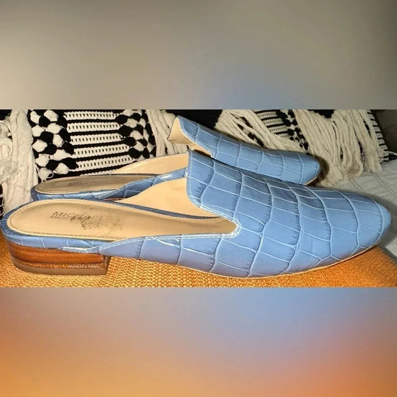 MICHAEL KORS NATASHA LEATHER FLAT SHOES MULES SLIDES - Picture 4 of 7